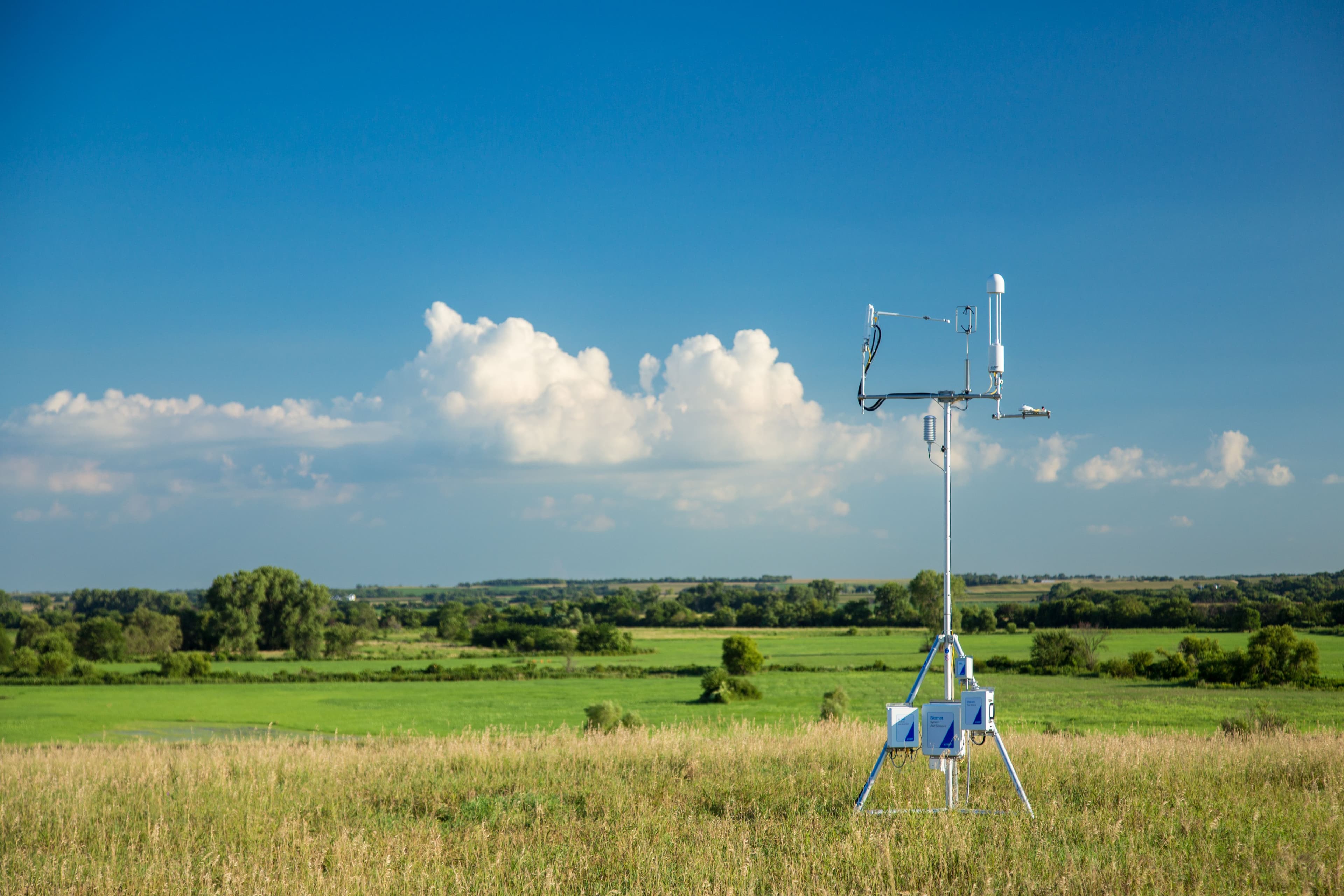 Eddy covariance tower at Buck Island Ranch in Florida